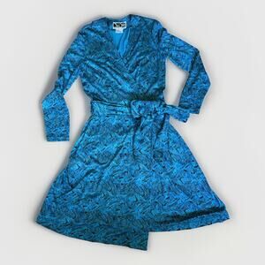 Diane von Furstenberg Women's 100% Silk Vintage Rare Wrap Dress Size 10